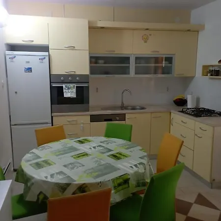 Apartment Smokva *